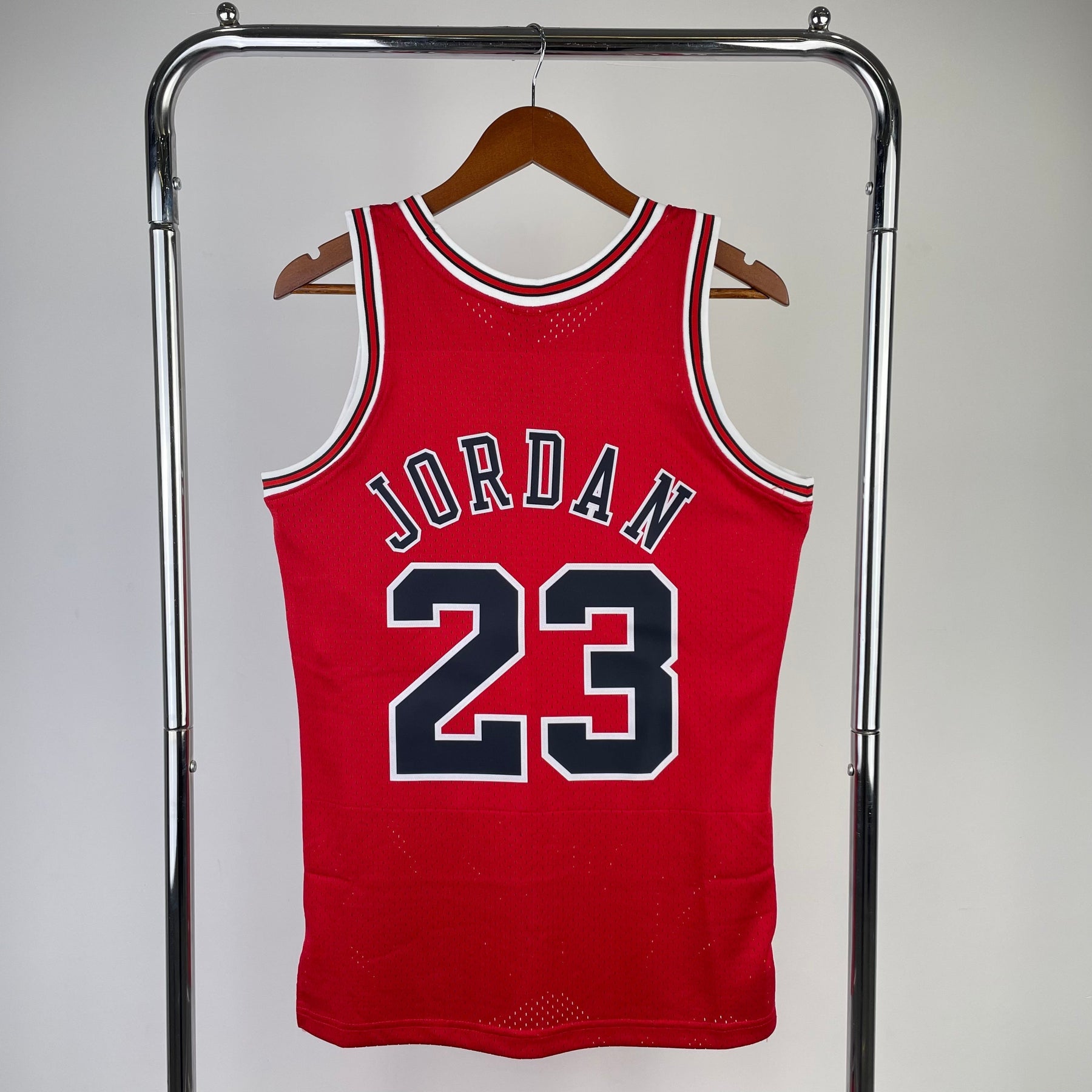 Regata Chicago Bulls Away Mitchell & Ness 97/98 - Rei da Pelada
