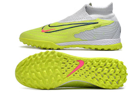 Chuteira Nike React Phantom GX Society